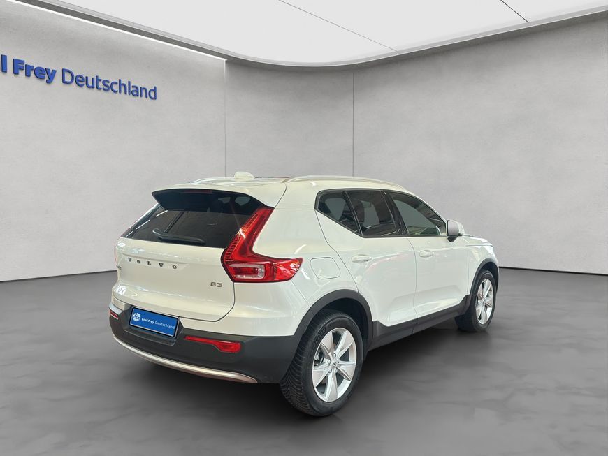 Volvo XC40 2024