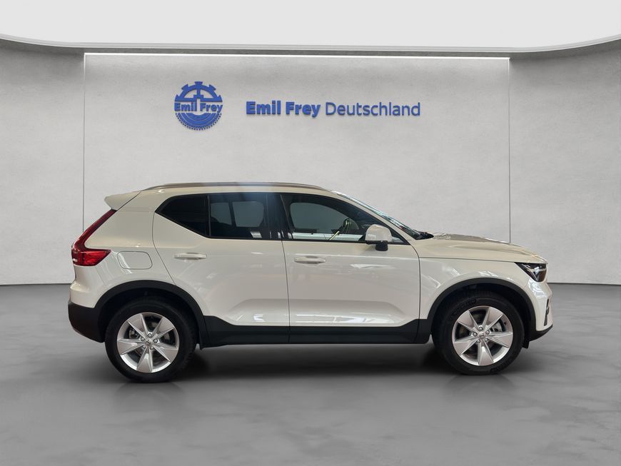 Volvo XC40 2024
