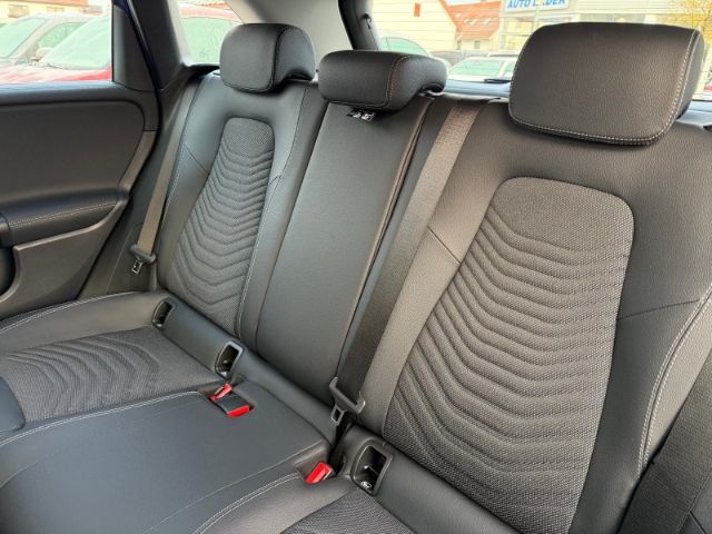 Mercedes-Benz B 250 2023