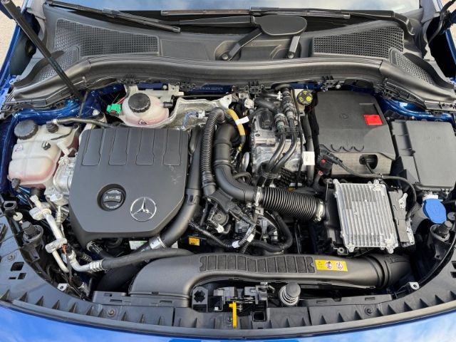 Mercedes-Benz B 250 2023