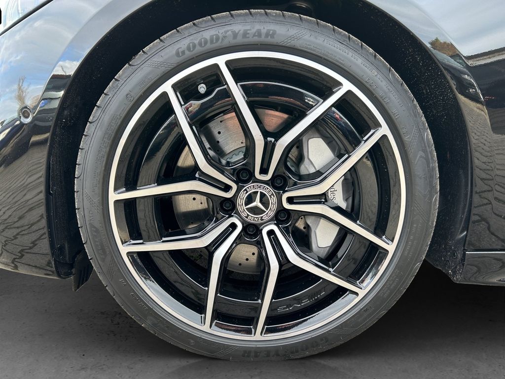 Mercedes-Benz C 300 2024