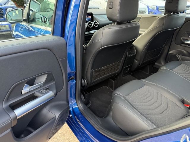 Mercedes-Benz B 250 2023