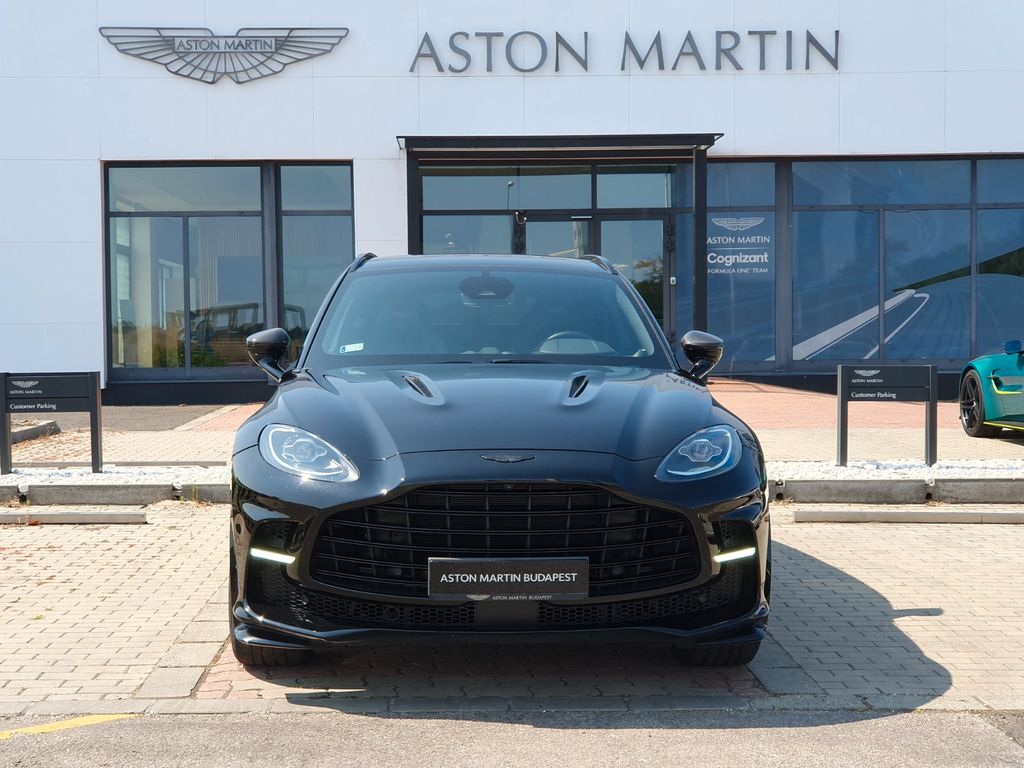 Aston Martin DBX 2024