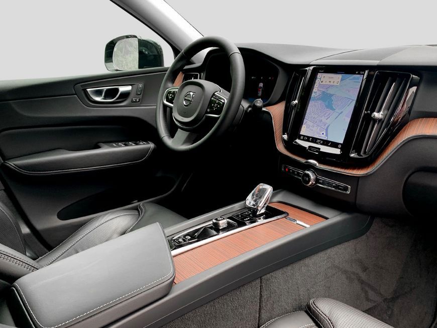Volvo XC60 2024