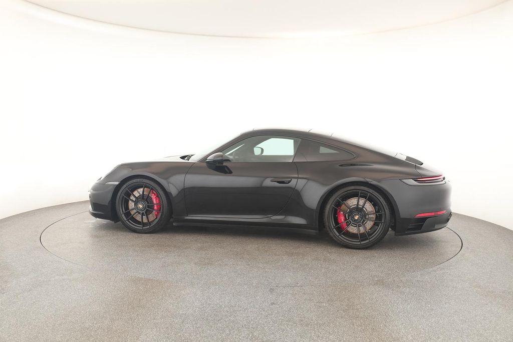 Porsche 992 2023