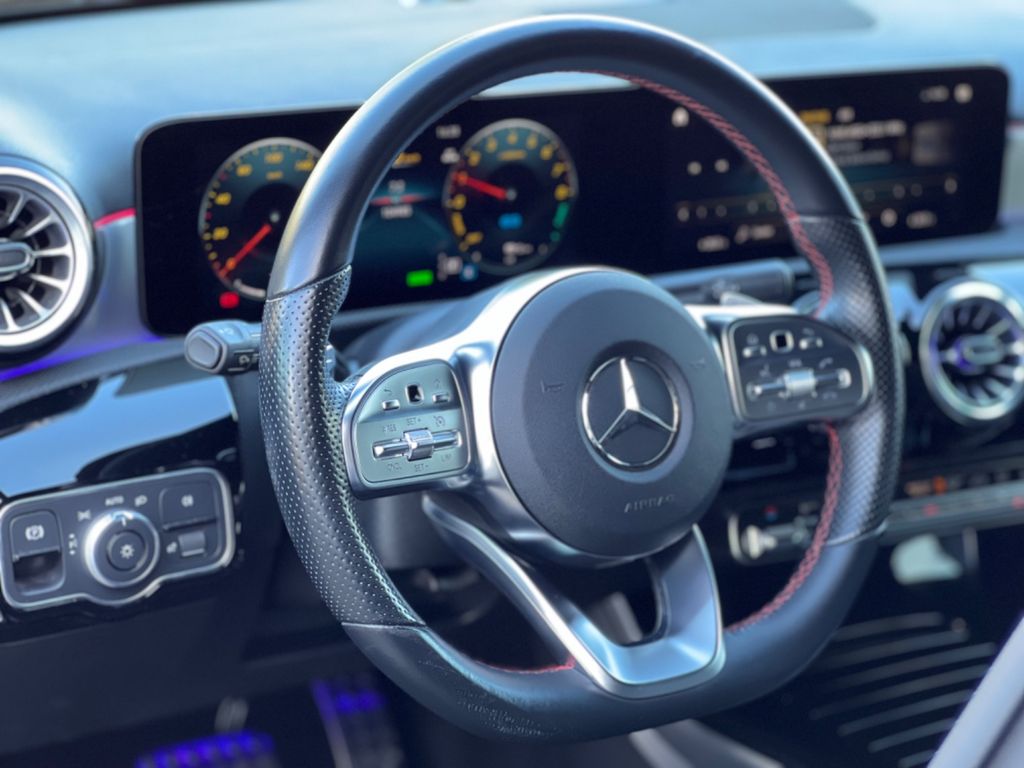 Mercedes-Benz A 250 2022