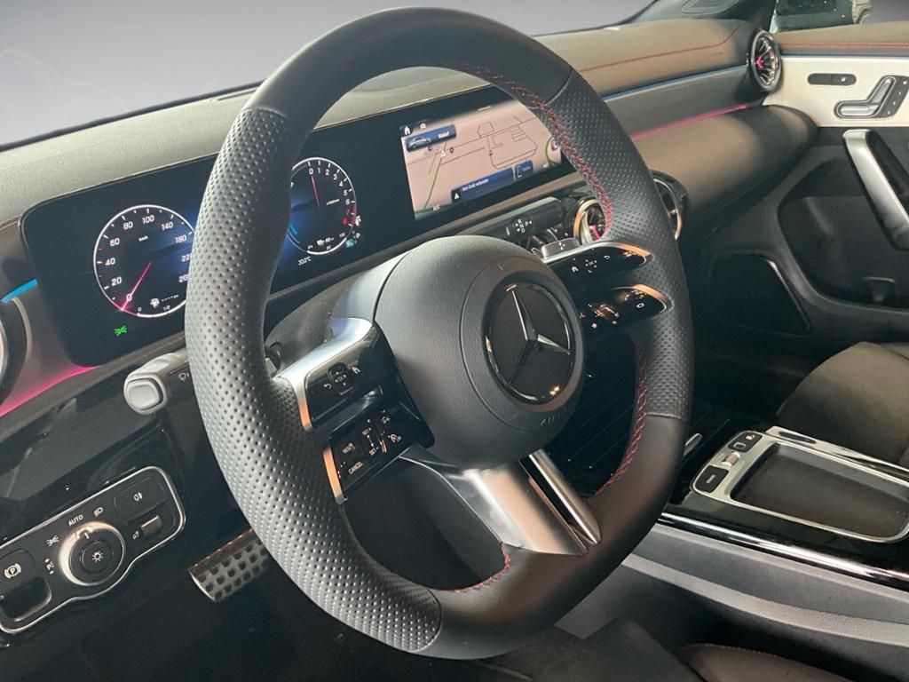 Mercedes-Benz CLA 250 2025