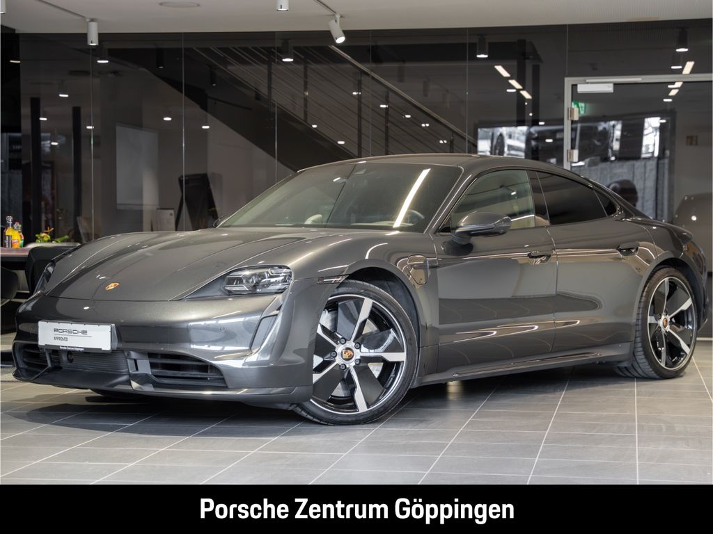 Porsche Taycan 2020