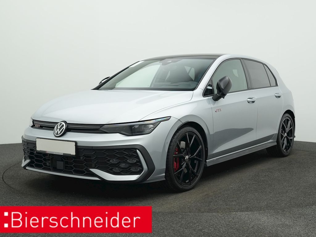 Volkswagen Golf 2024