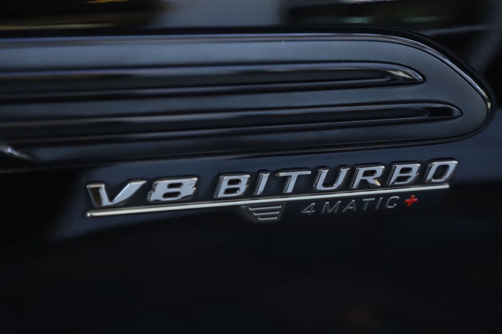 Mercedes-Benz SL 63 AMG 2023