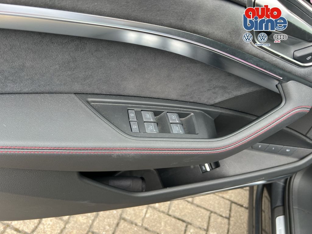 Audi SQ8 e-tron 2024