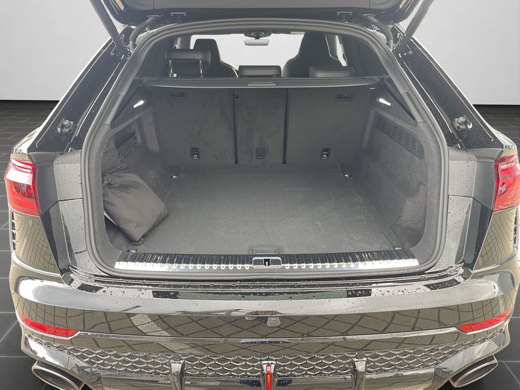 Audi RSQ8 2025