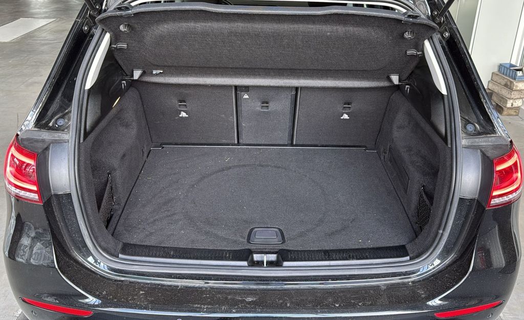 Mercedes-Benz B 200 2021