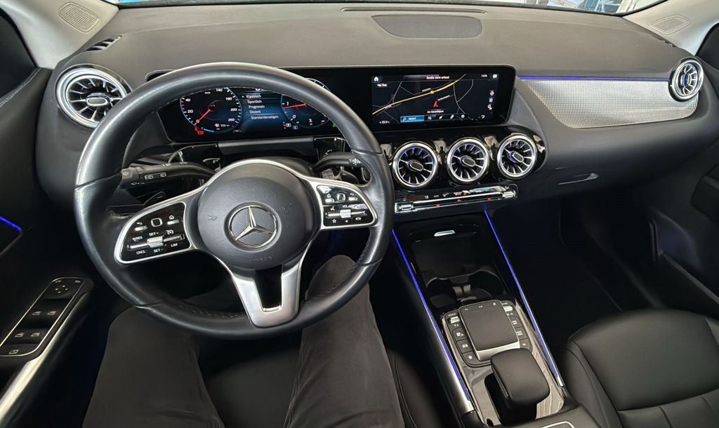 Mercedes-Benz B 200 2021