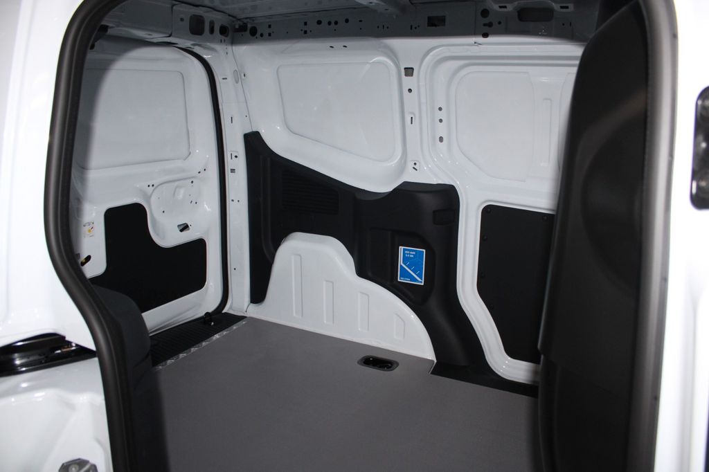 Ford Transit Courier 2025