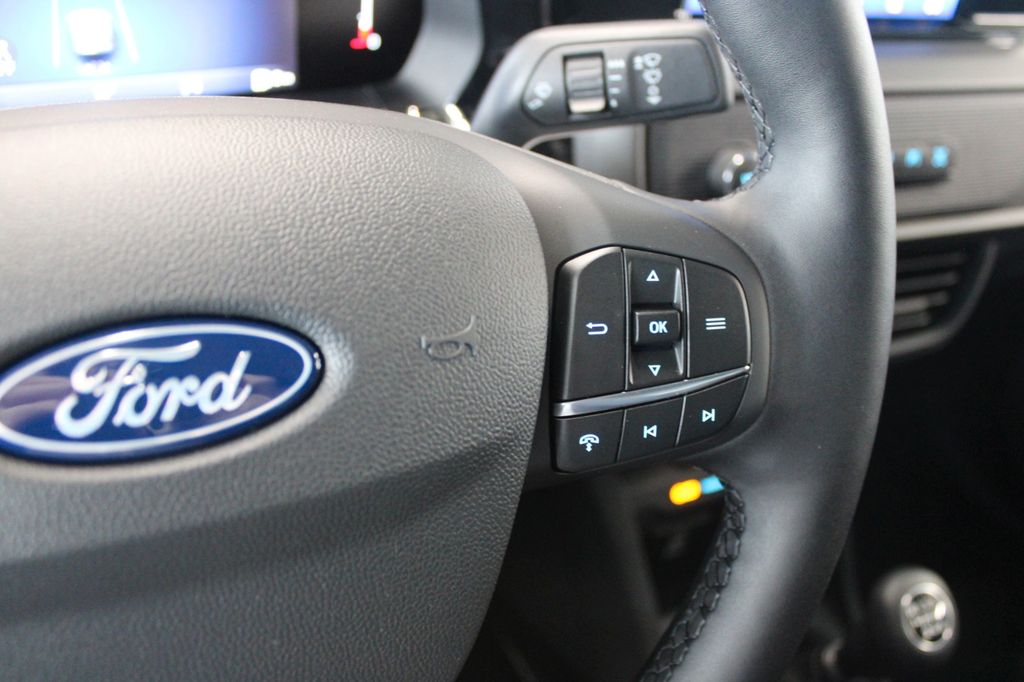 Ford Transit Courier 2025