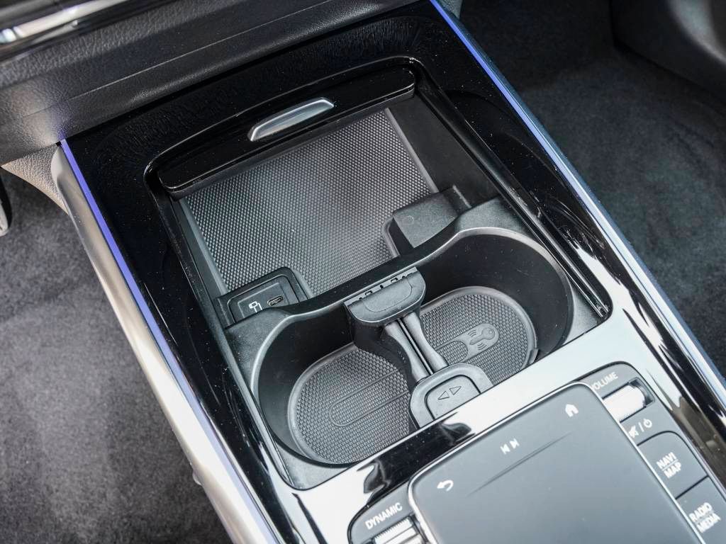 Mercedes-Benz EQA 2023