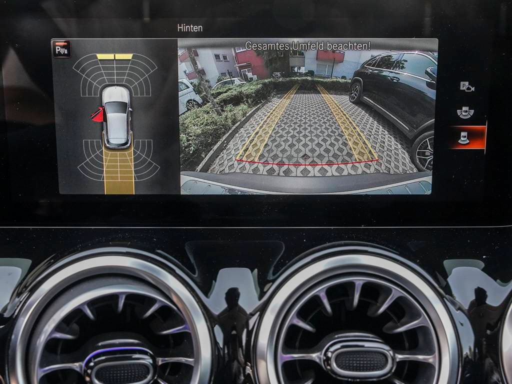 Mercedes-Benz EQA 2023