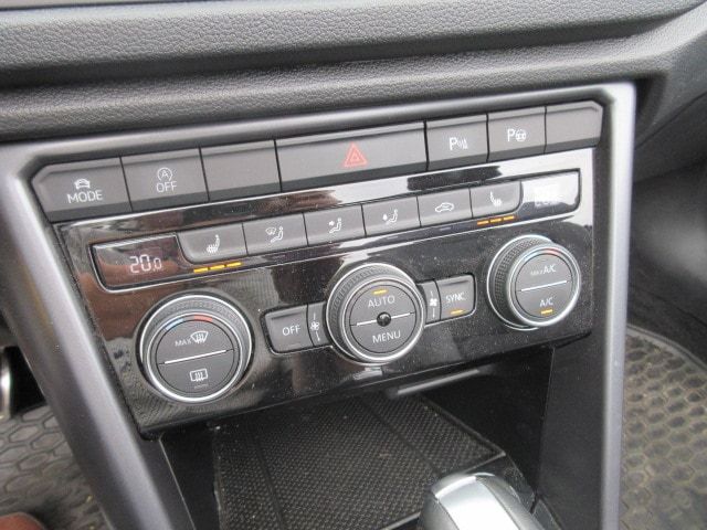 Volkswagen T-Roc 2021