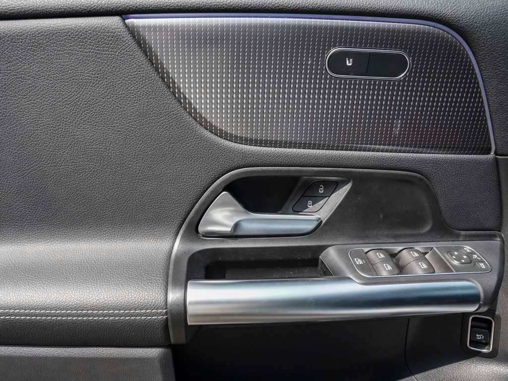 Mercedes-Benz EQA 2023