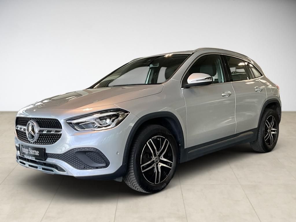 Mercedes-Benz GLA 200 2022