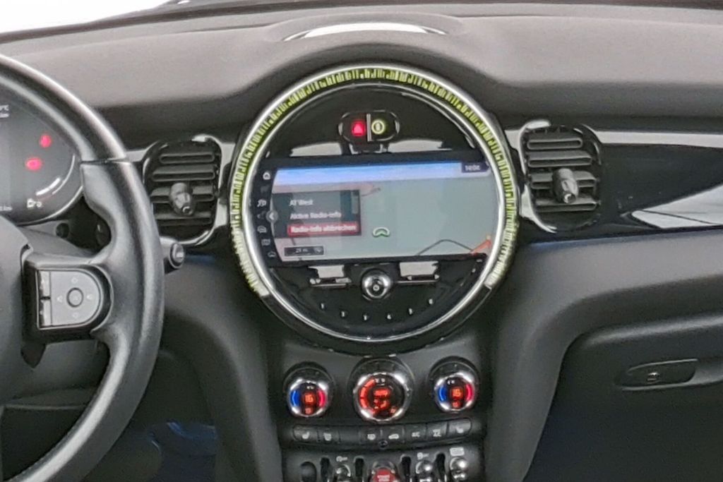 MINI Cooper Cabrio 2023