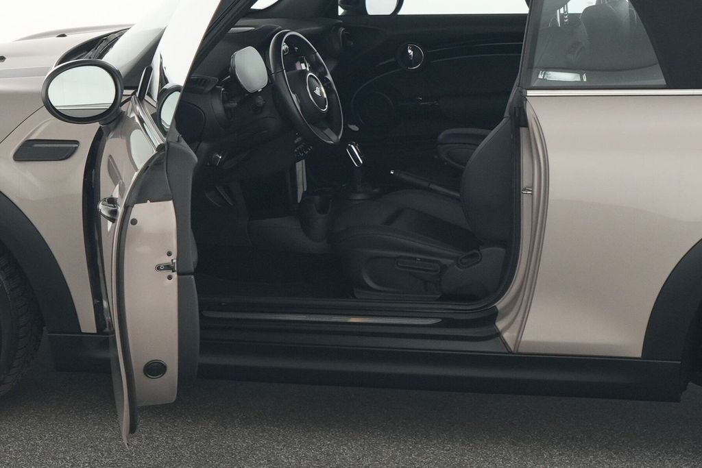 MINI Cooper Cabrio 2023