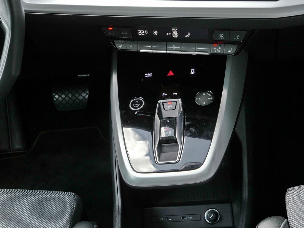 Audi Q4 e-tron 2022