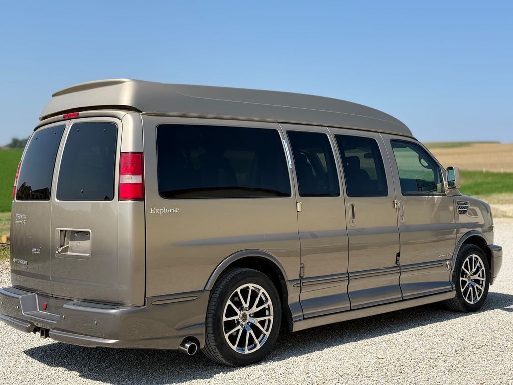 Chevrolet Express 2013