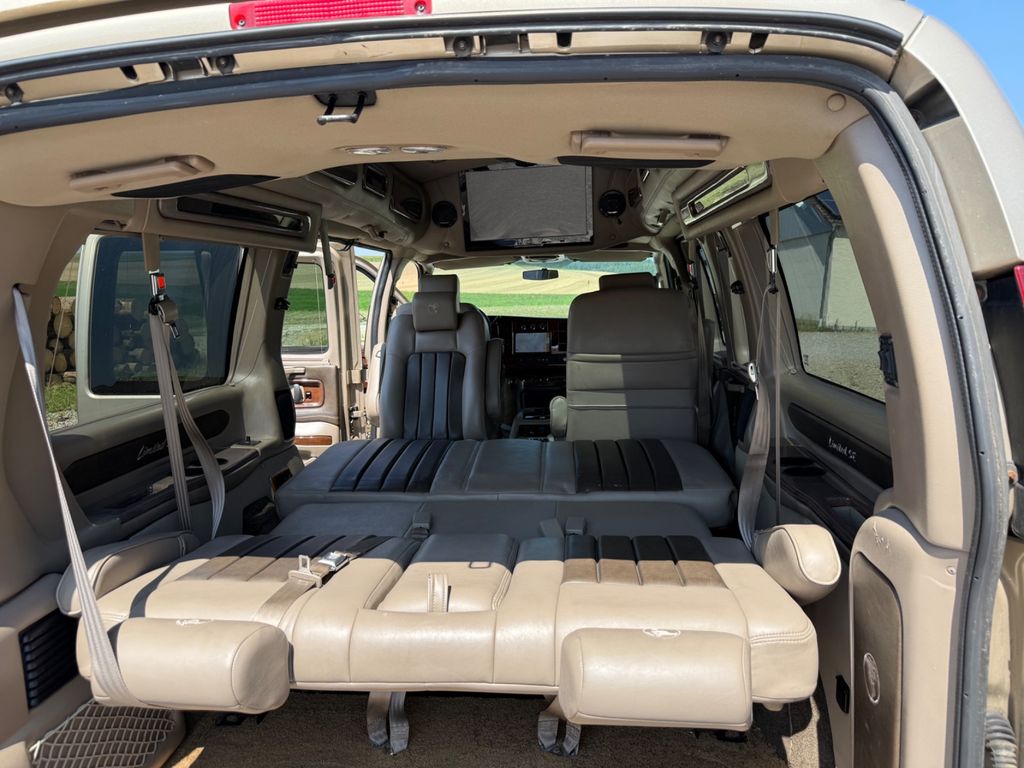 Chevrolet Express 2013