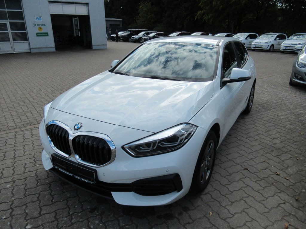 BMW 118 2024