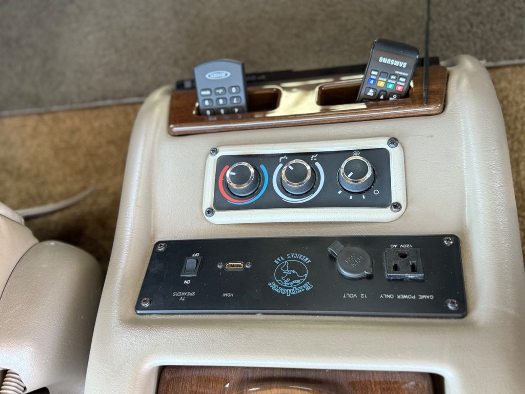 Chevrolet Express 2013