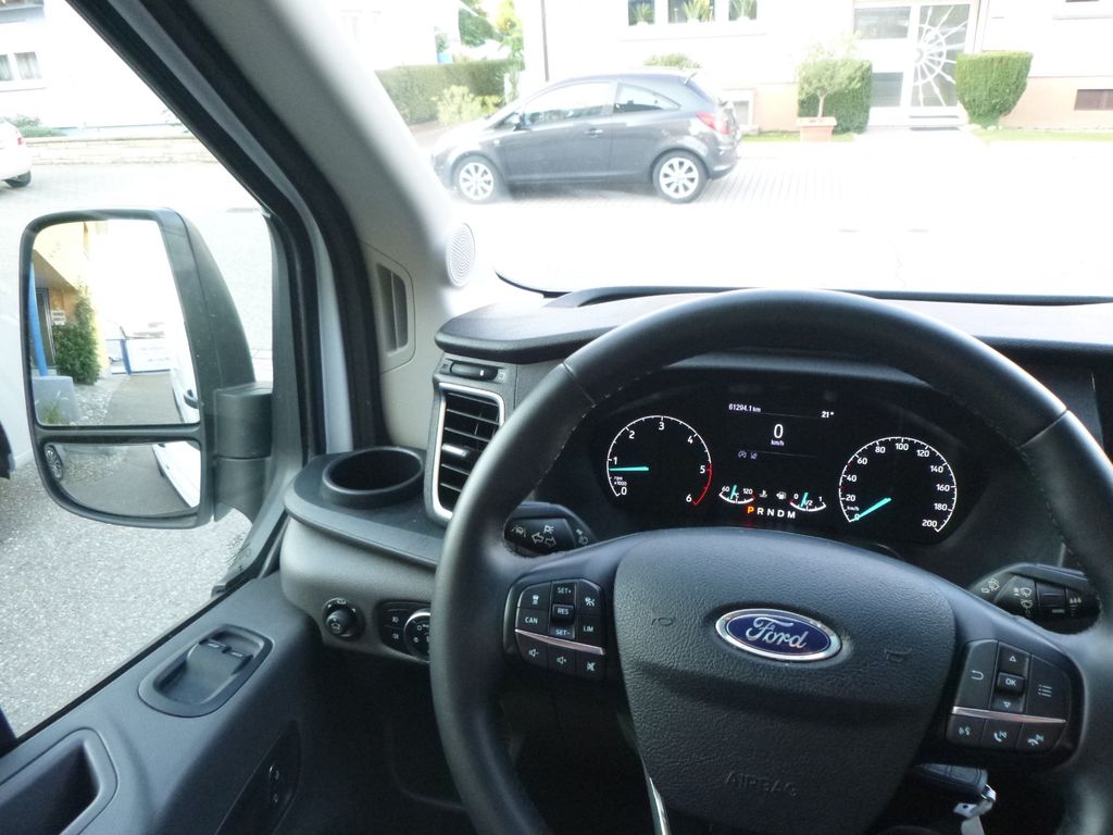 Ford Transit 2024