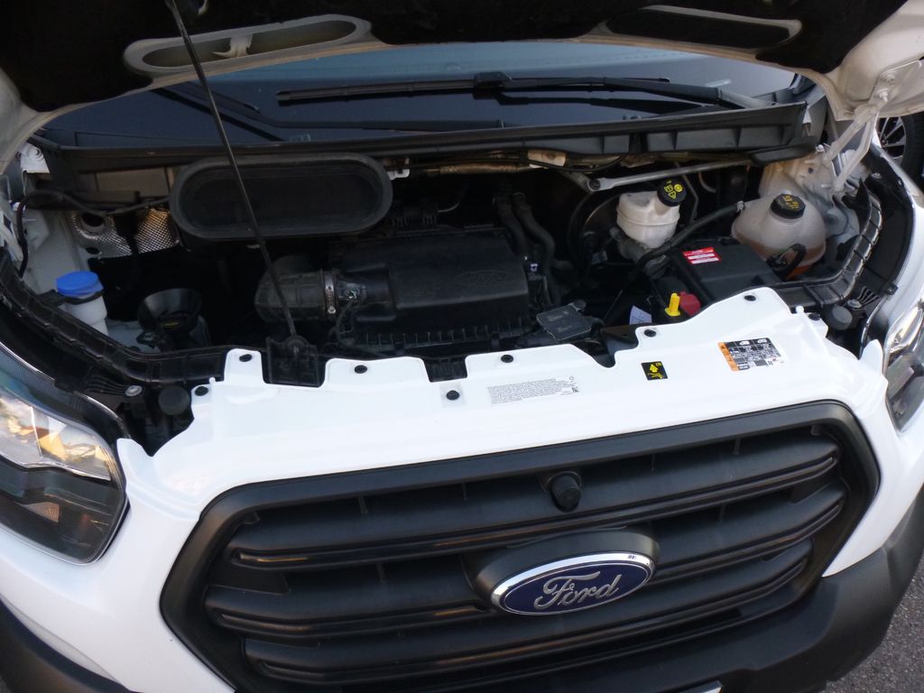 Ford Transit 2024