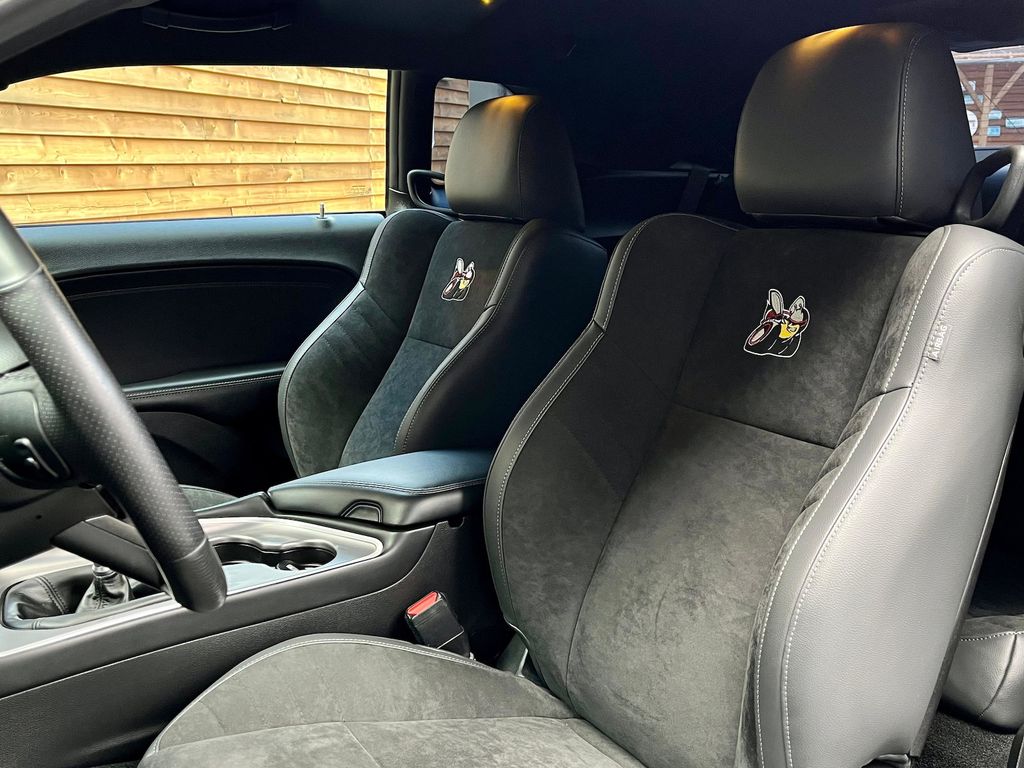 Dodge Challenger 2023