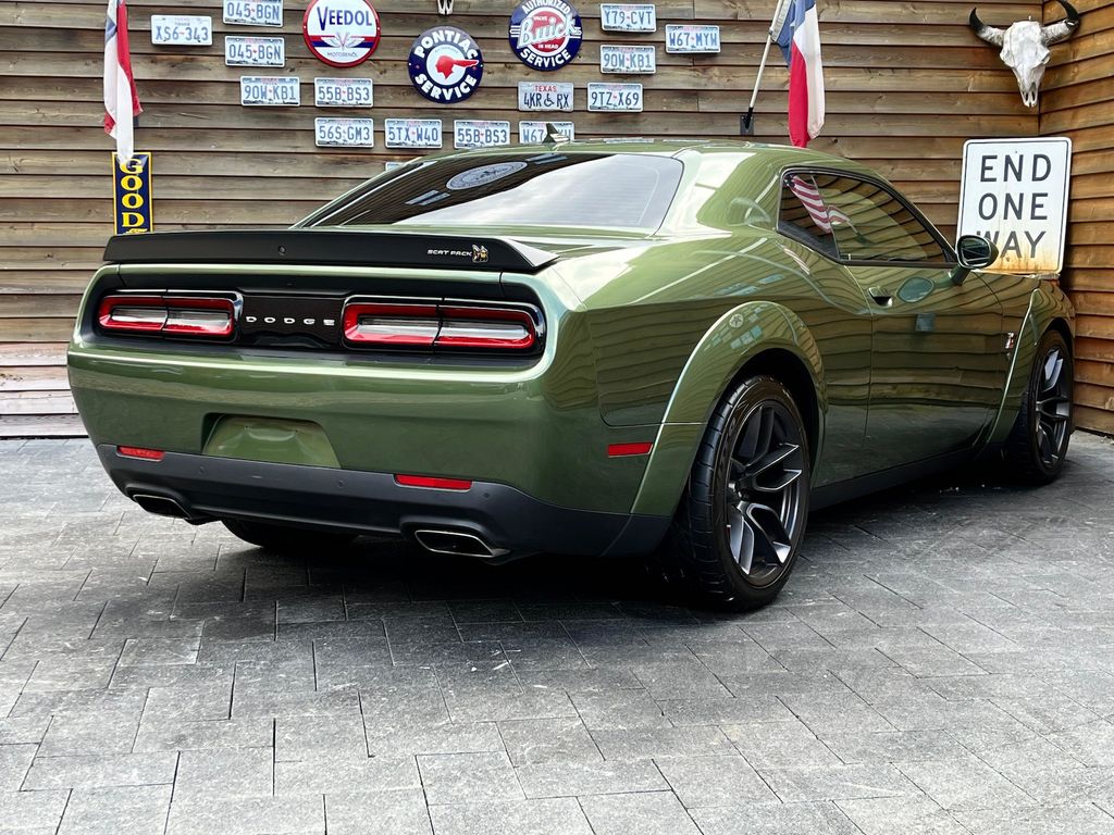 Dodge Challenger 2023