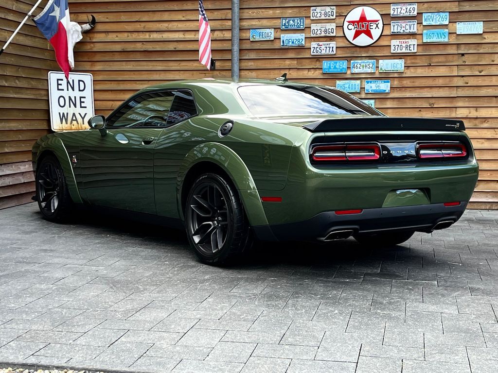 Dodge Challenger 2023