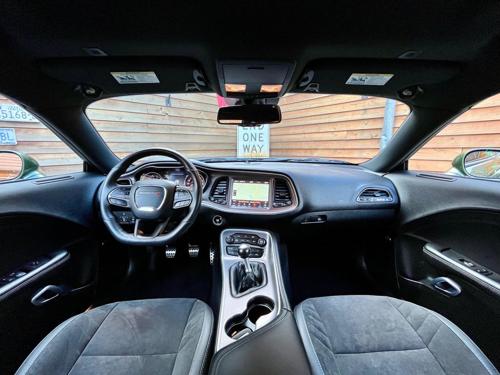 Dodge Challenger 2023