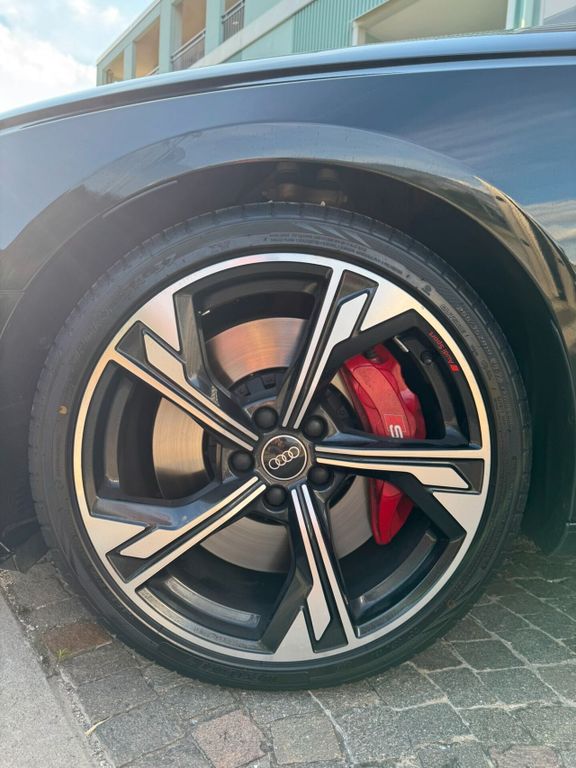 Audi A4 2023