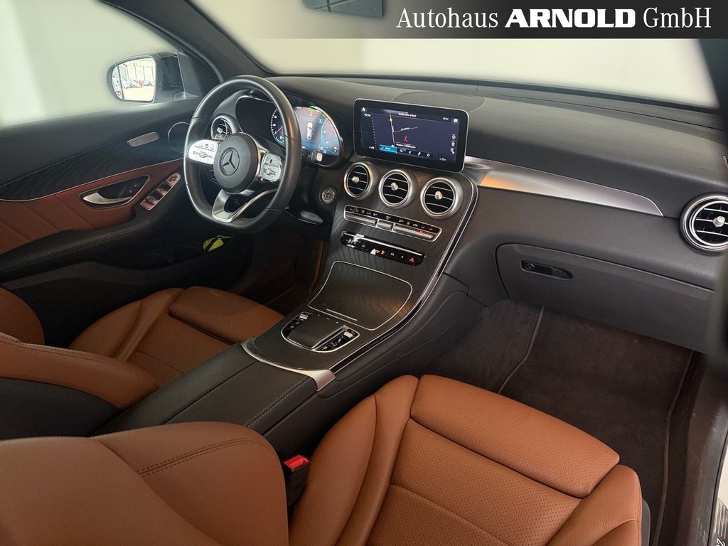 Mercedes-Benz GLC 300 2021