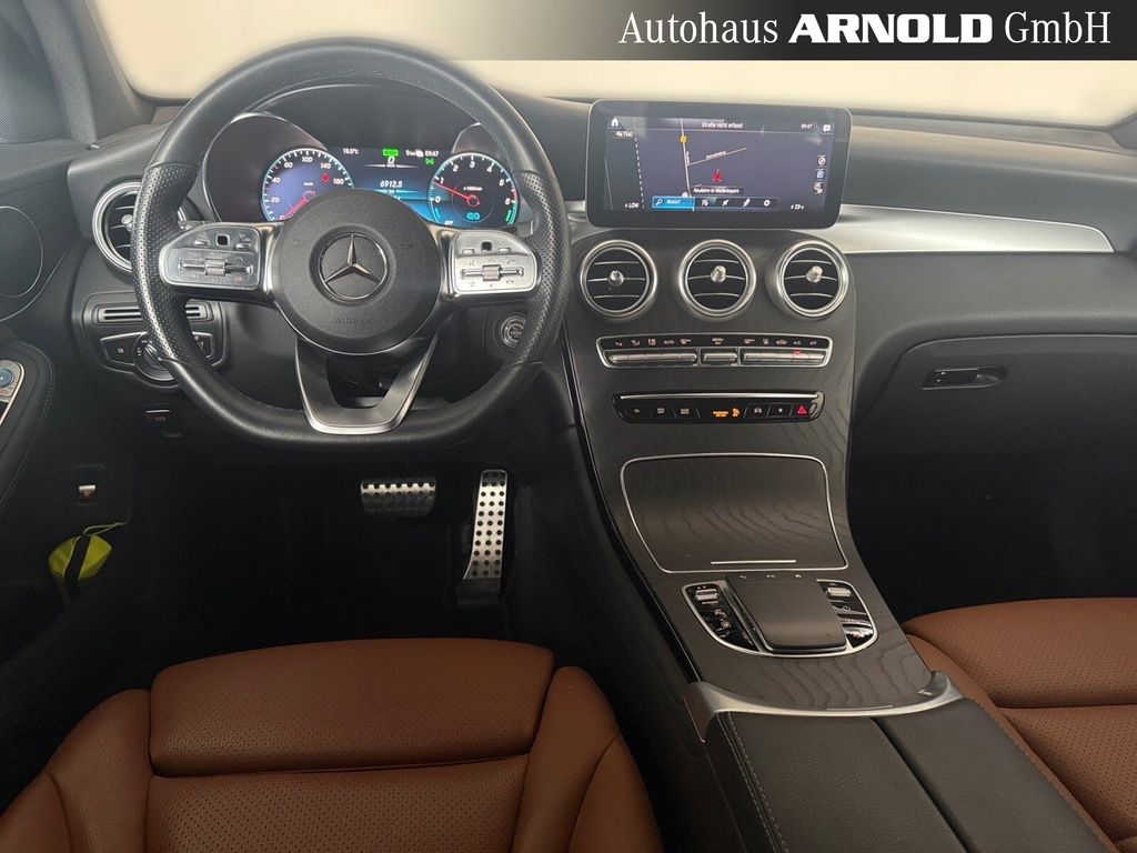 Mercedes-Benz GLC 300 2021