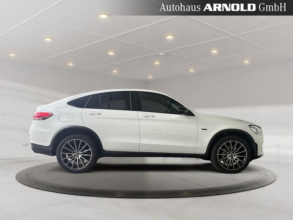 Mercedes-Benz GLC 300 2021