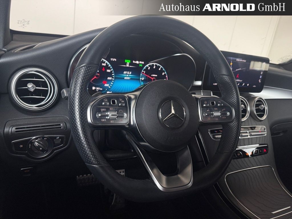 Mercedes-Benz GLC 300 2021