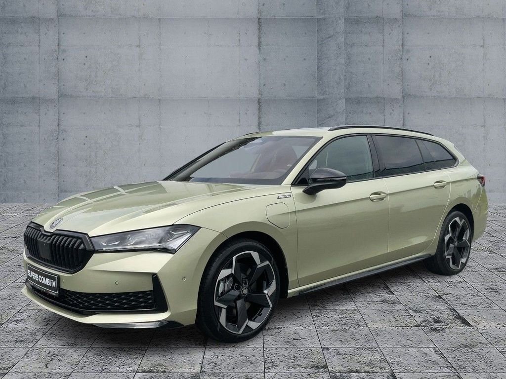 Skoda Superb 2025