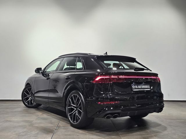 Audi SQ8 2024