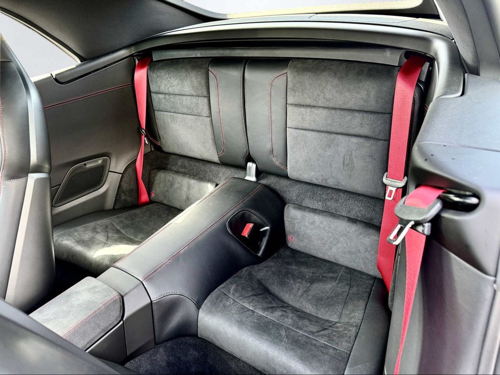 Porsche 992 2024