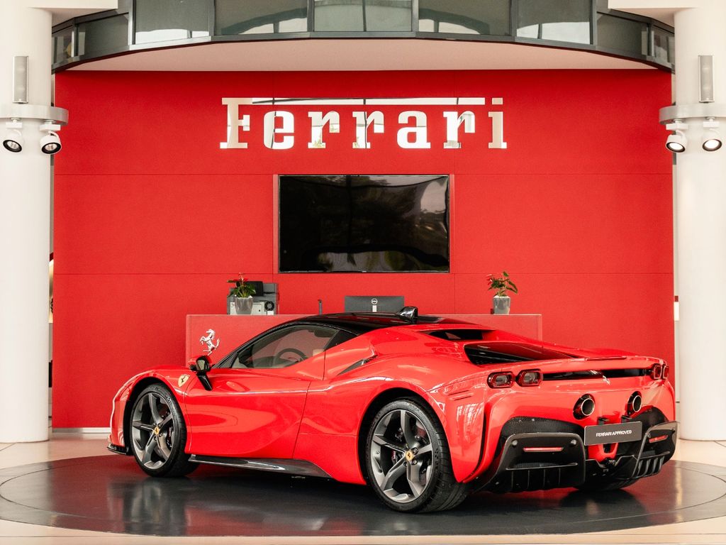 Ferrari SF90 2023