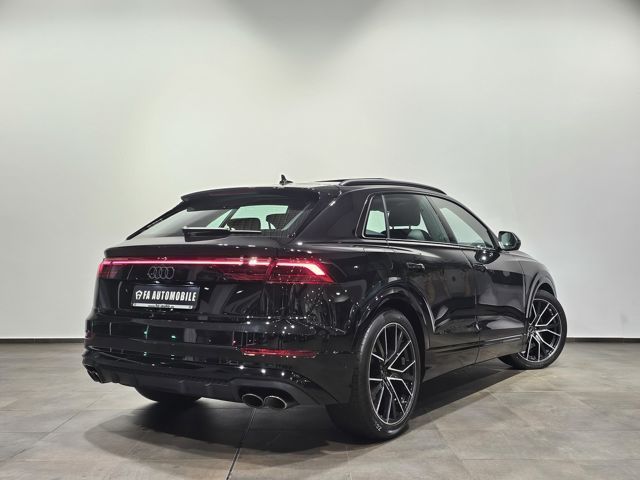 Audi SQ8 2024