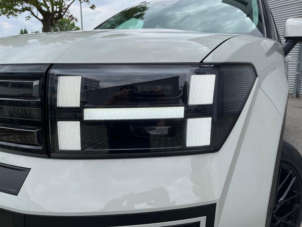 Hyundai SANTA FE 2025