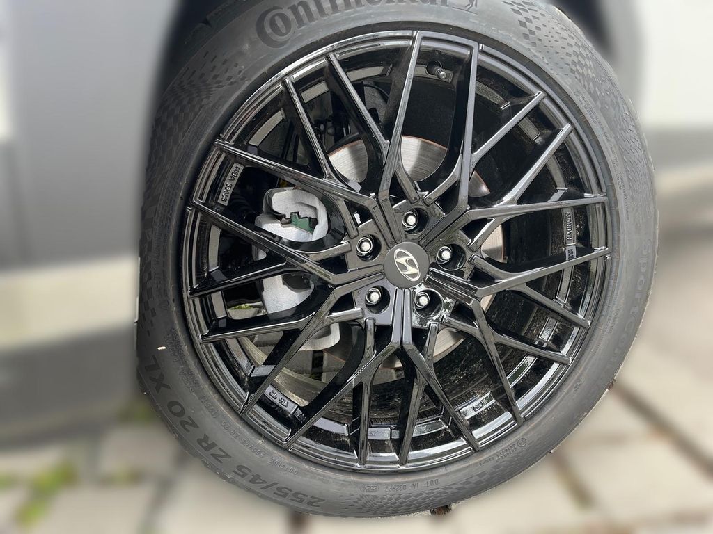 Hyundai SANTA FE 2025